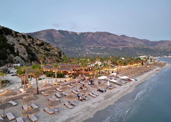 Glamping By Carpe Diem & Kapselhotell