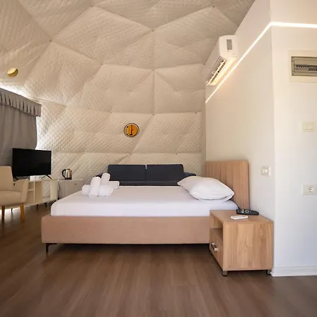 Kapselhotel Glamping By Carpe Diem Beach&resort *