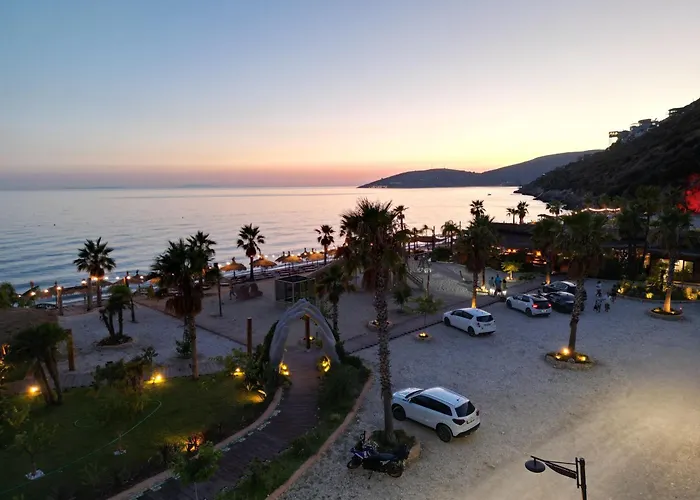 Glamping By Carpe Diem & Kapsül Otel *