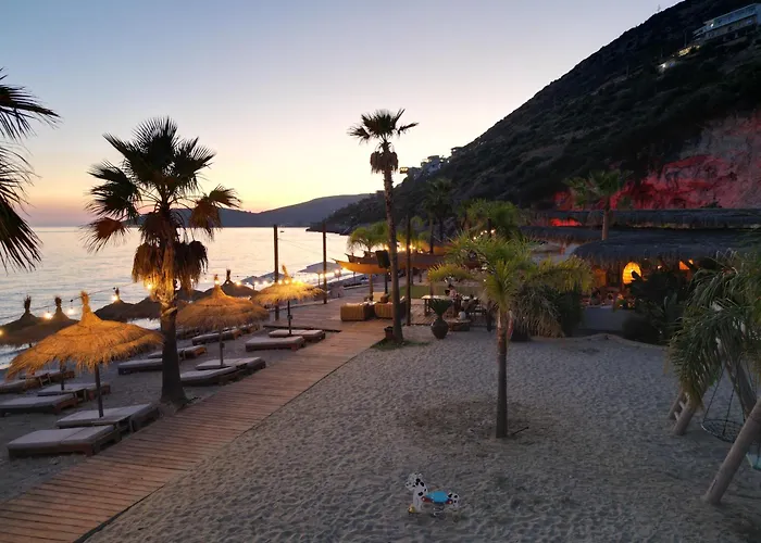 Glamping By Carpe Diem &