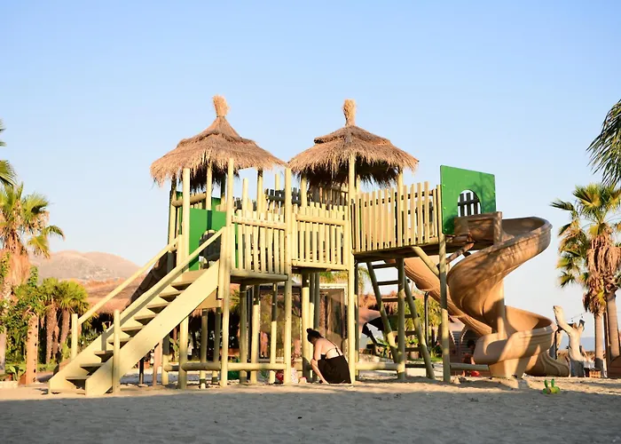 Glamping By Carpe Diem & Borş